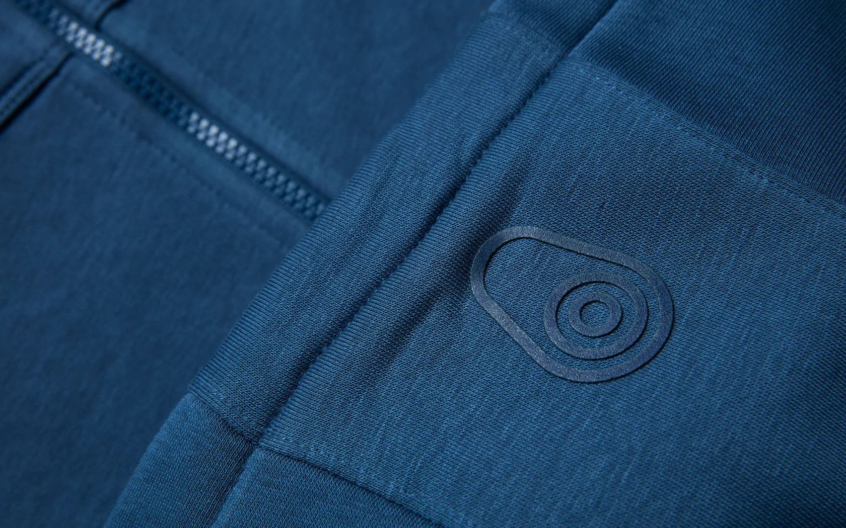 Sail Racing BOWMAN LOGO ZIP HOOD