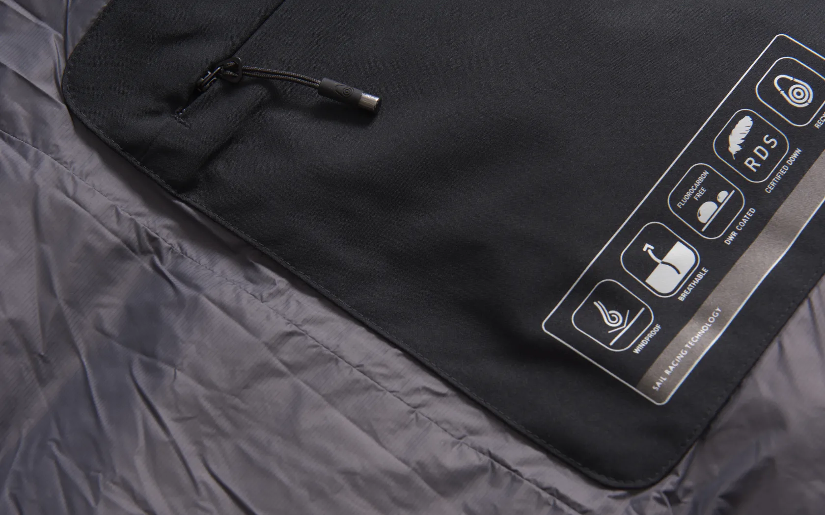 Sail Racing W CLOUD DOWN HOOD