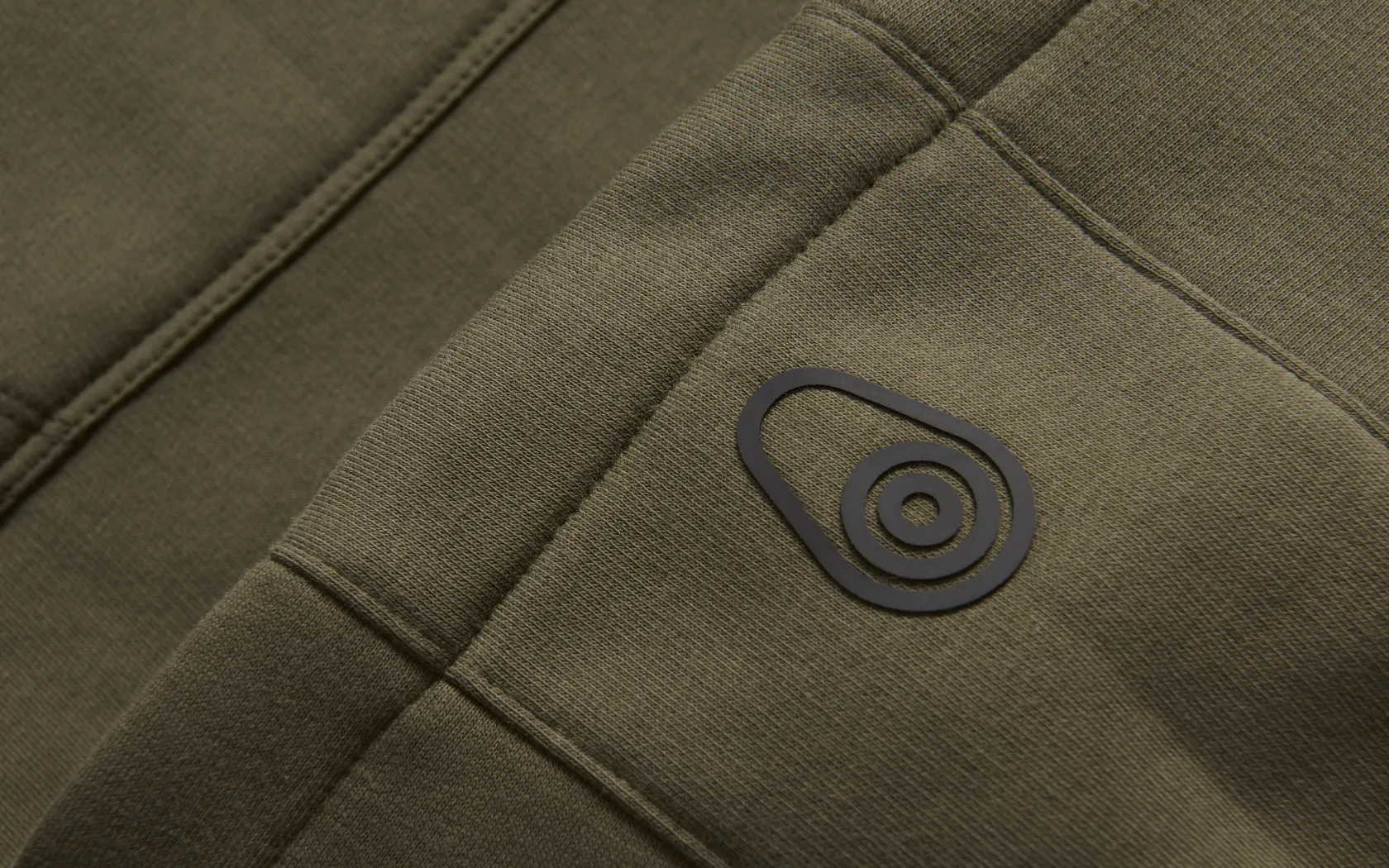 Sail Racing W GALE LOGO HOOD