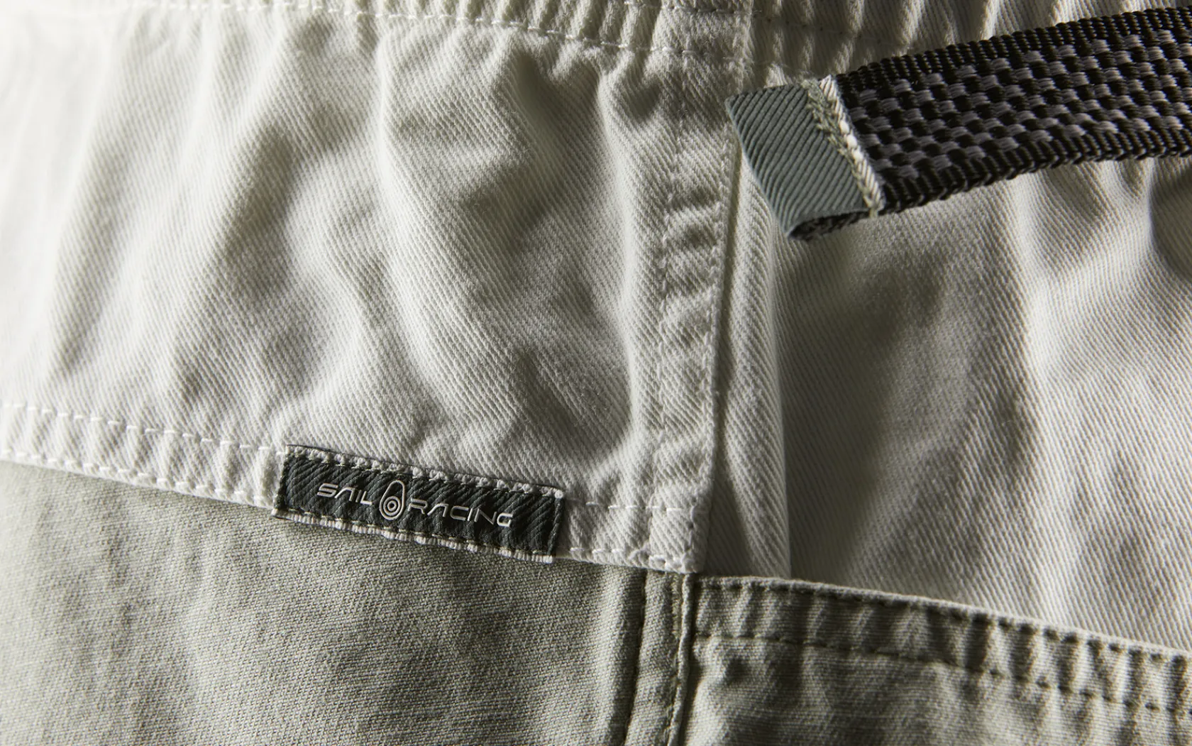 Sail Racing W MIST BLOCKED SHORTS