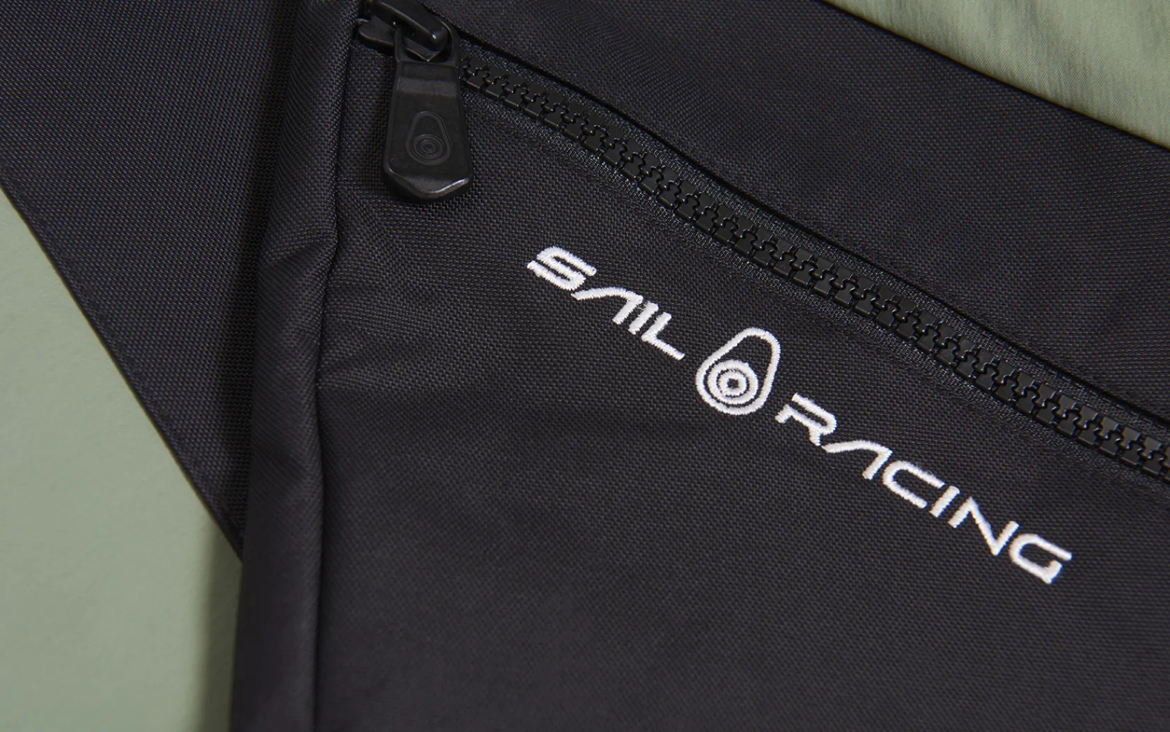 Sail Racing W SPRAY TECH SHORTS